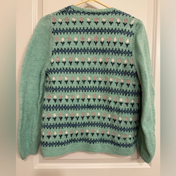 Handmade Tulip Cardigan 🌷 - Picture 2 of 12